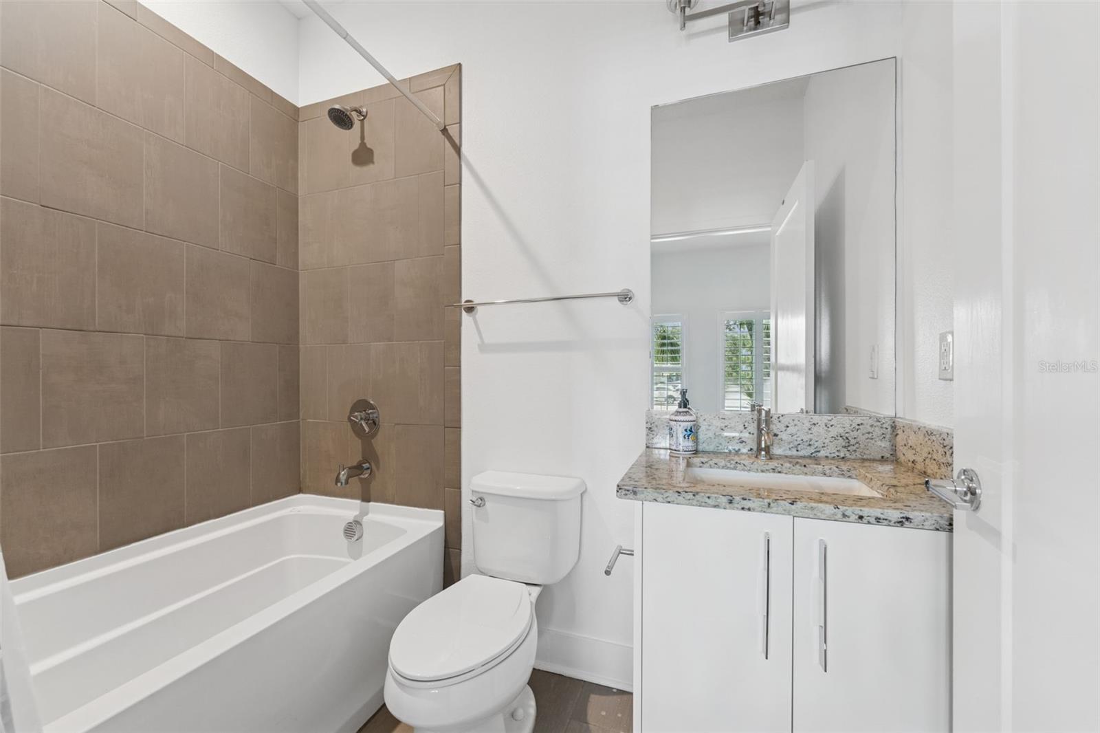 4810 W MCELROY AVE #5, TAMPA, FL, 33611