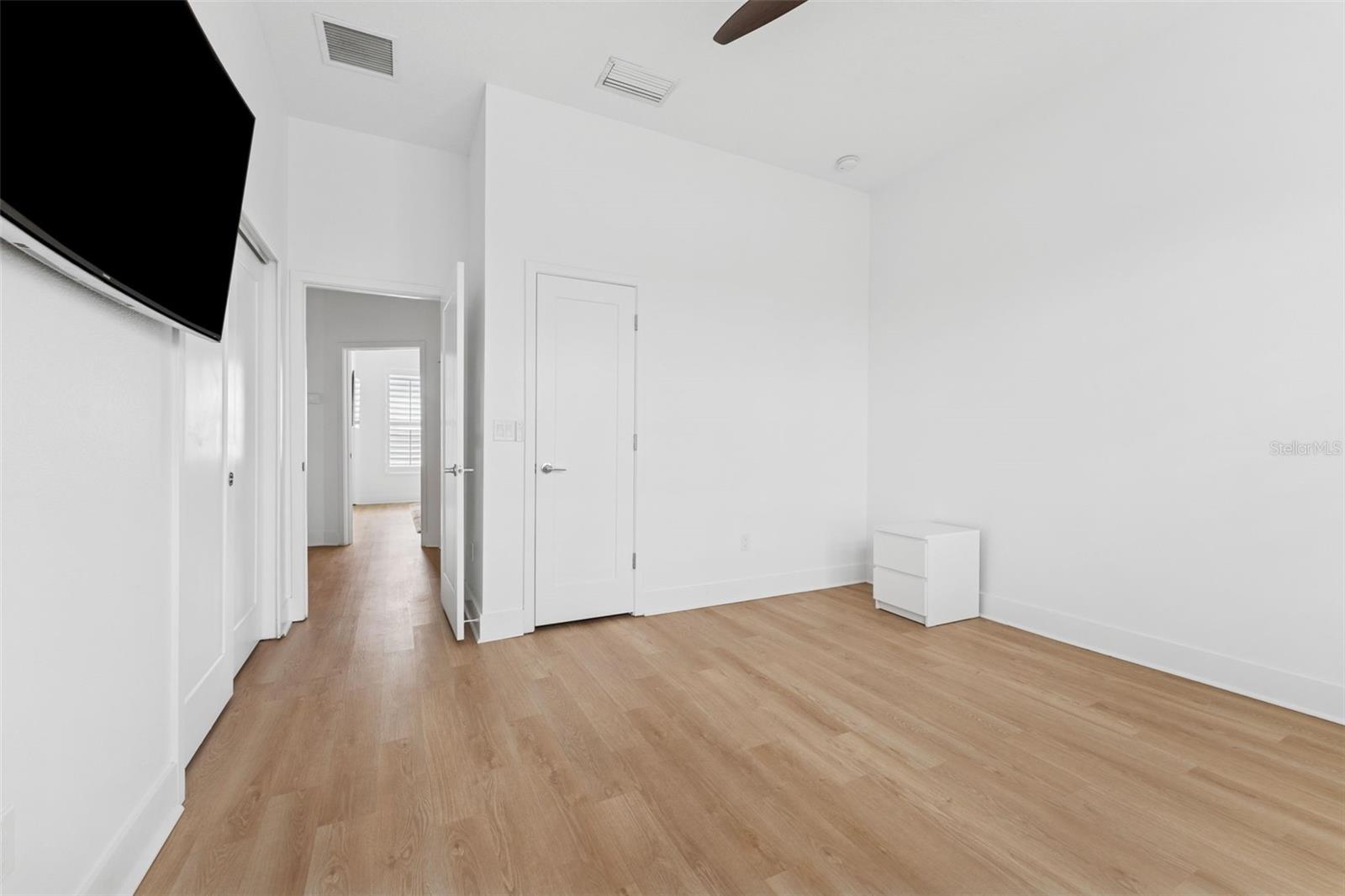 4810 W MCELROY AVE #5, TAMPA, FL, 33611