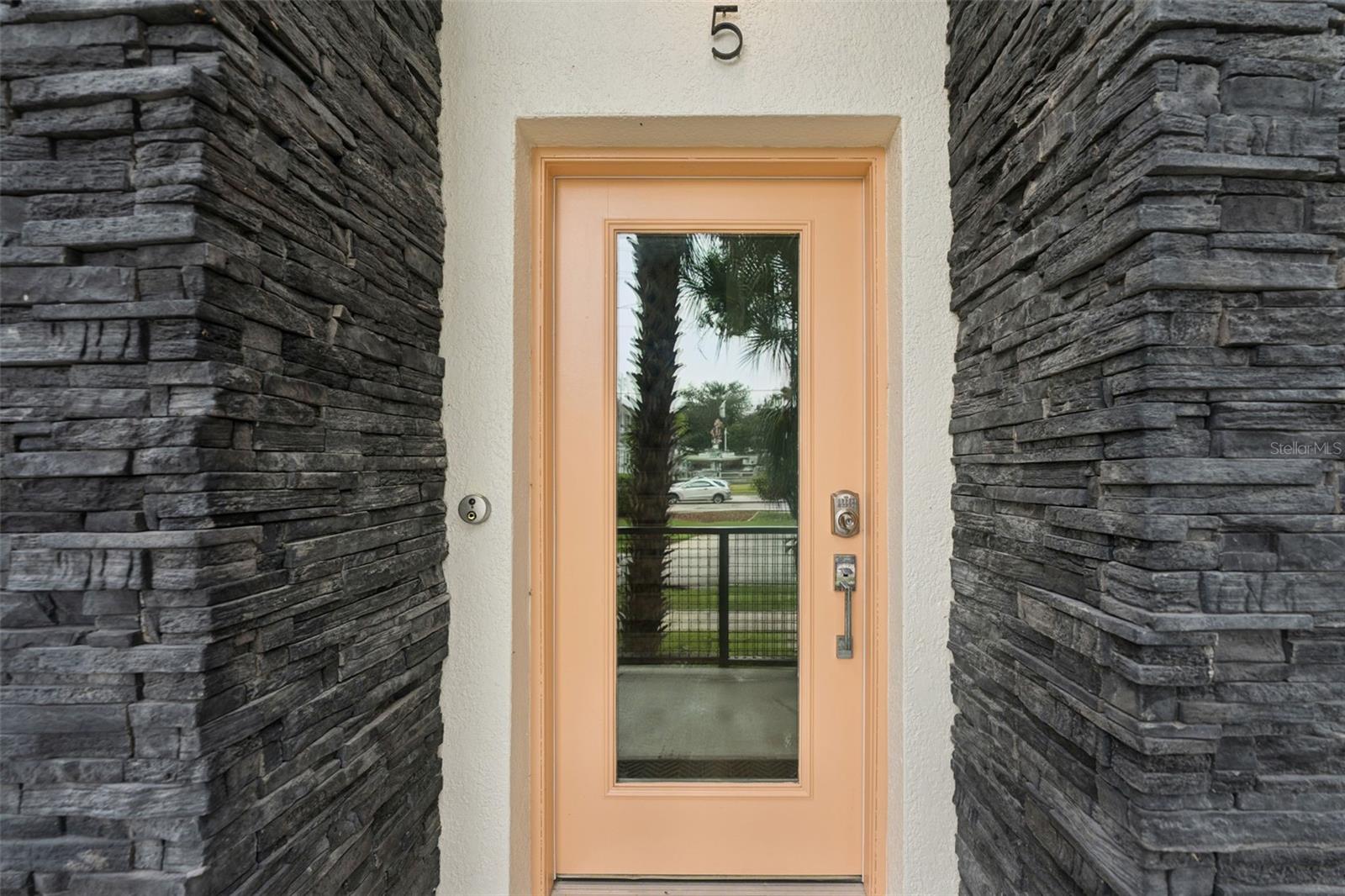 4810 W MCELROY AVE #5, TAMPA, FL, 33611