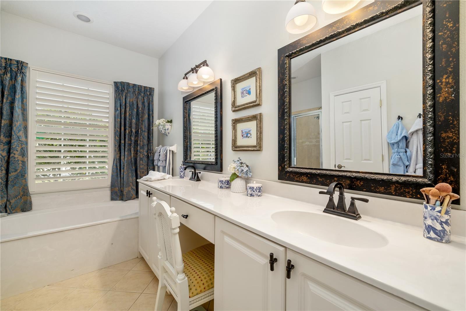 A4663197 Property Photo