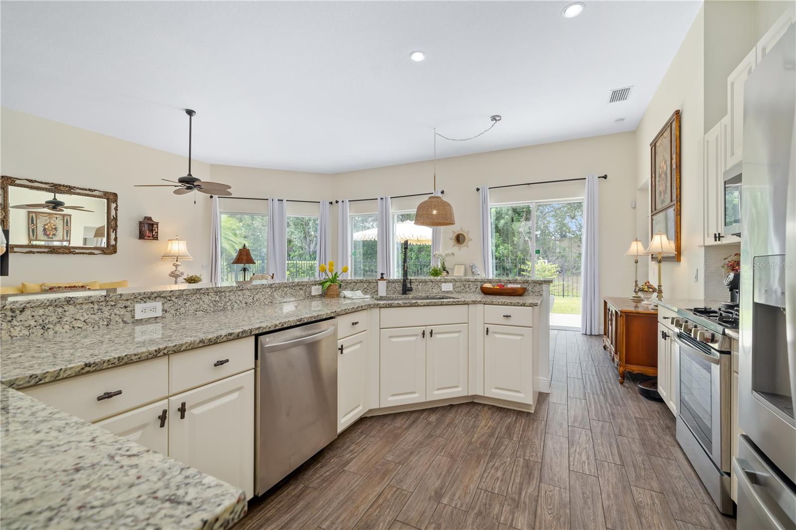 A4663197 Property Photo