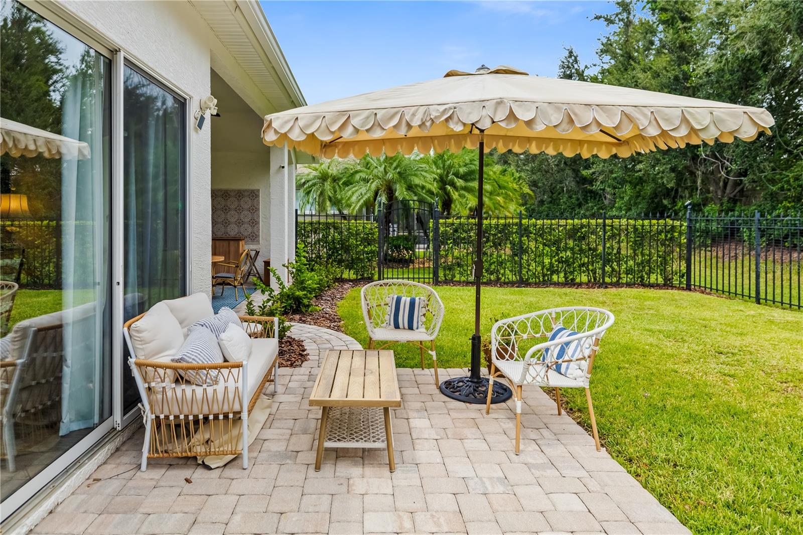 A4663197 Property Photo
