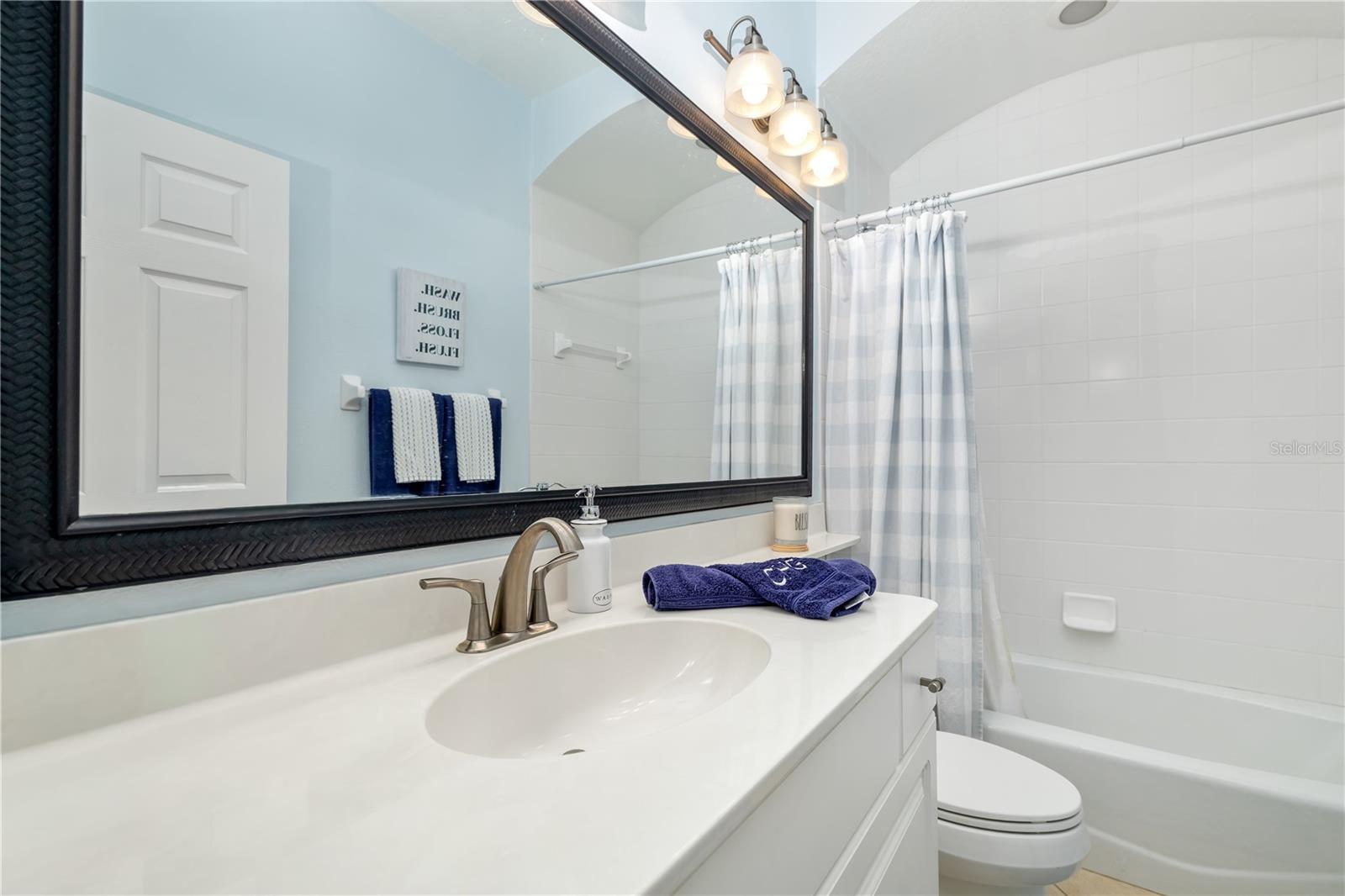 A4663197 Property Photo