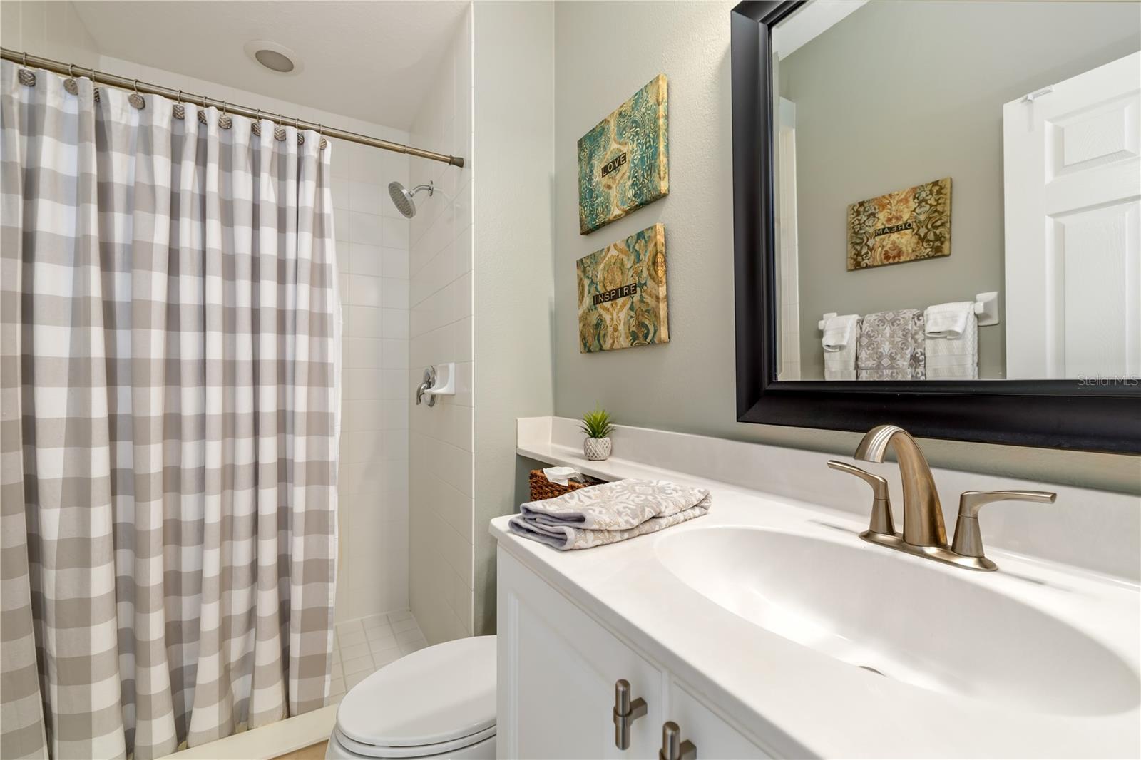 A4663197 Property Photo