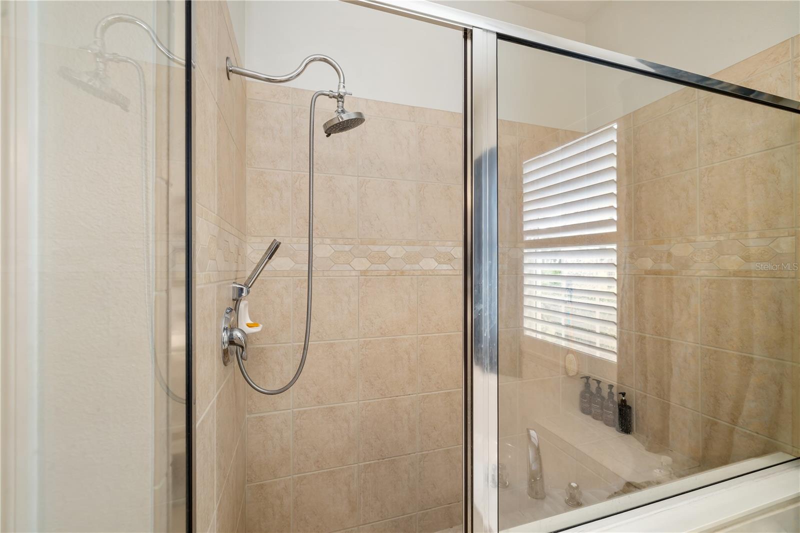 A4663197 Property Photo