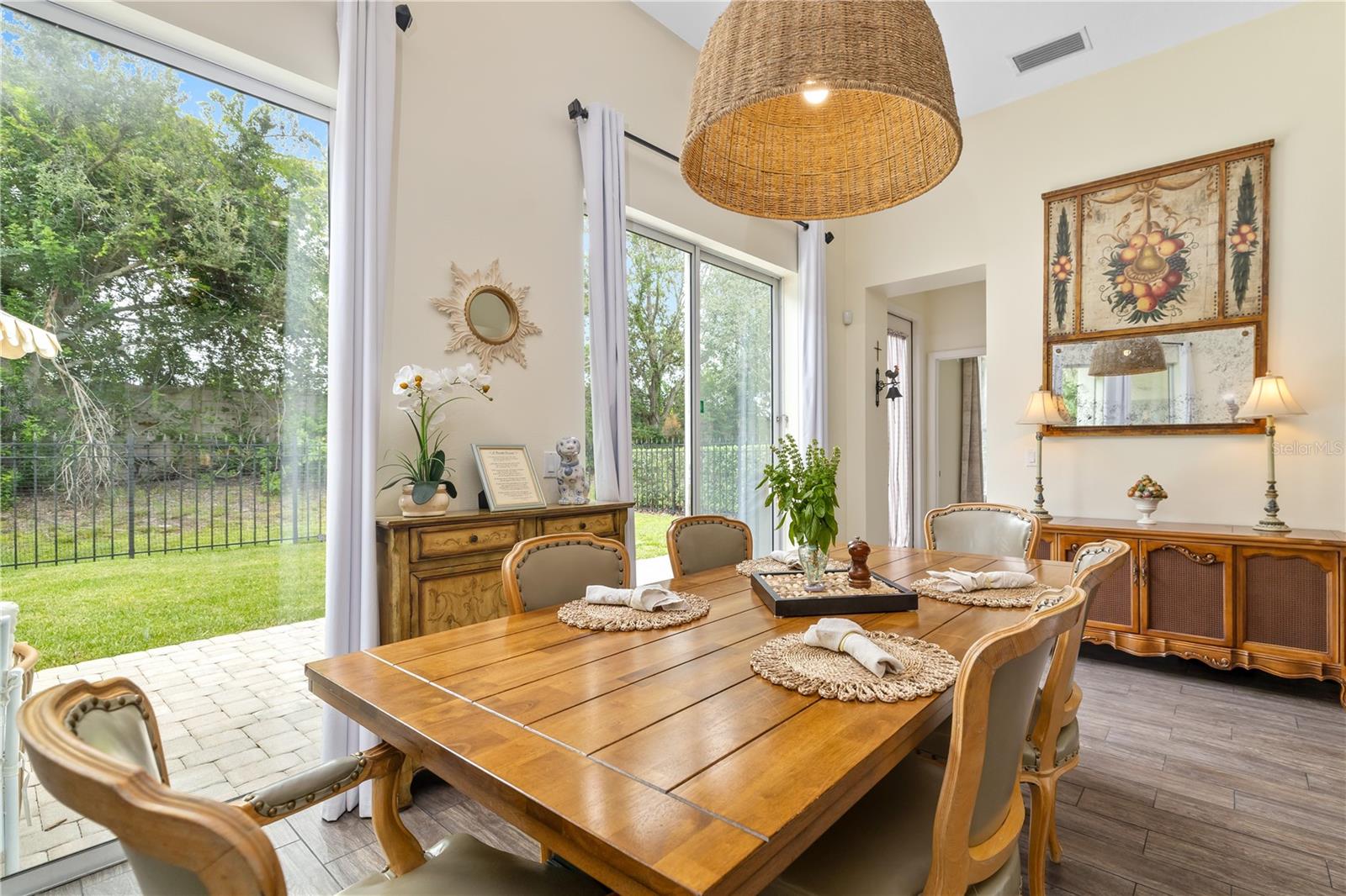 A4663197 Property Photo