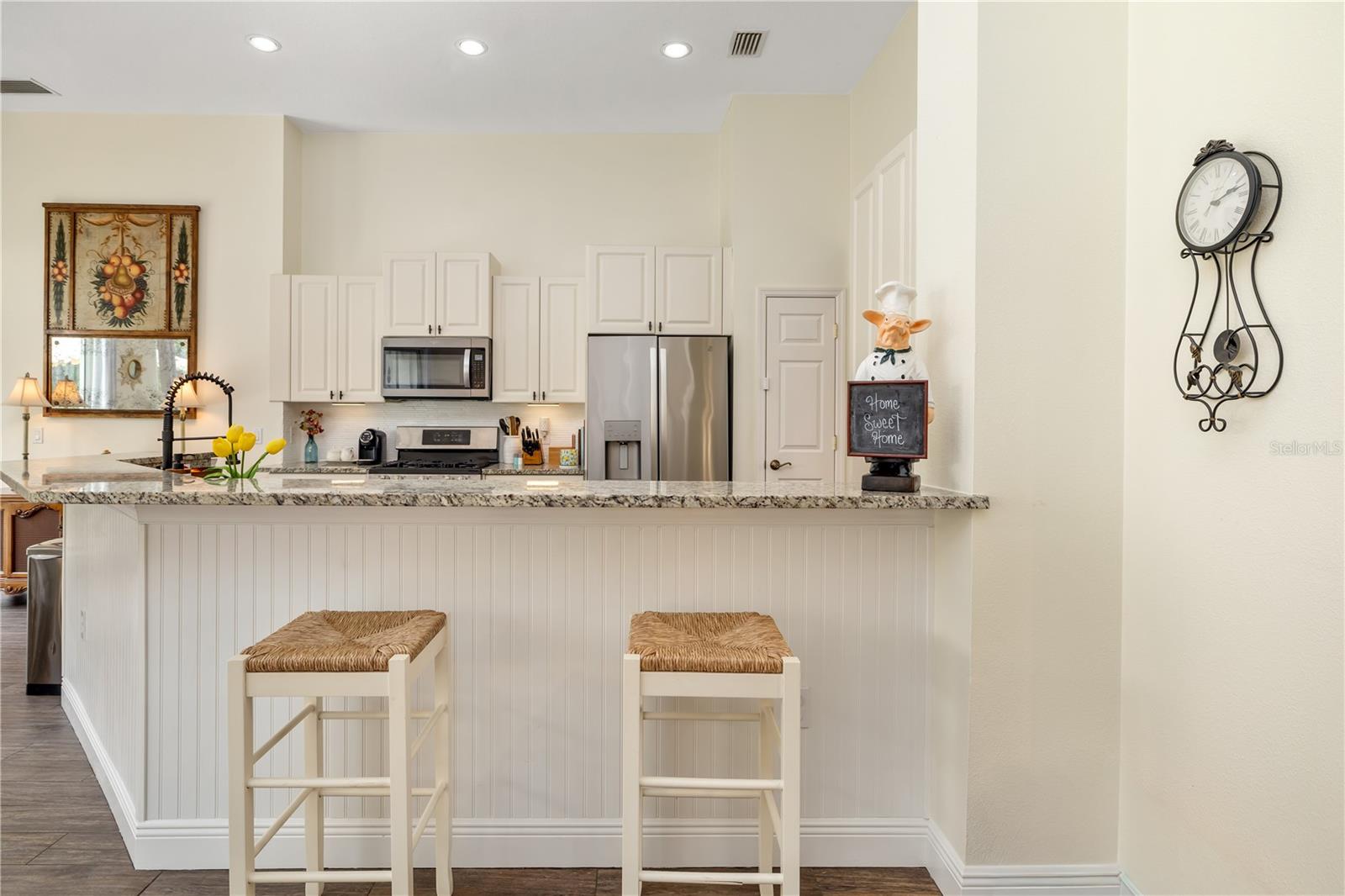 A4663197 Property Photo