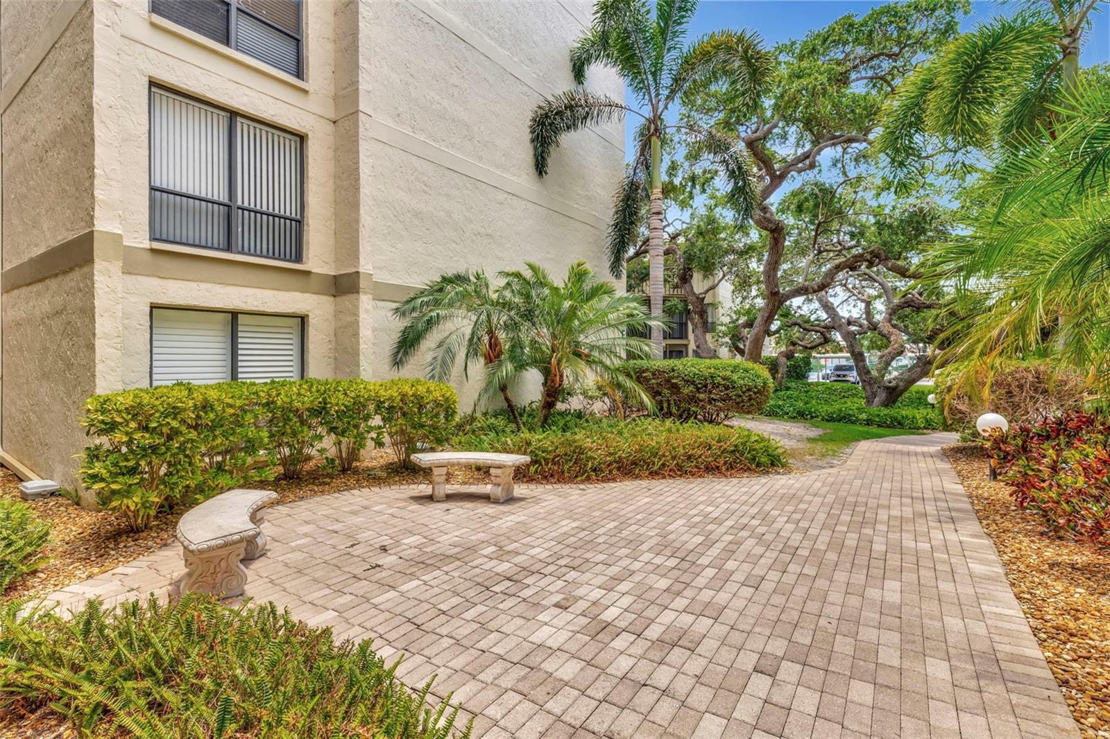 A4663201 Property Photo