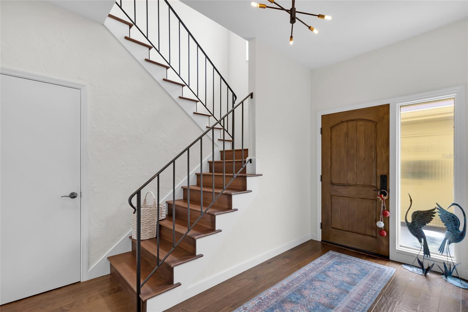 1111 LAKESHORE DR #A3, EUSTIS, FL, 32726