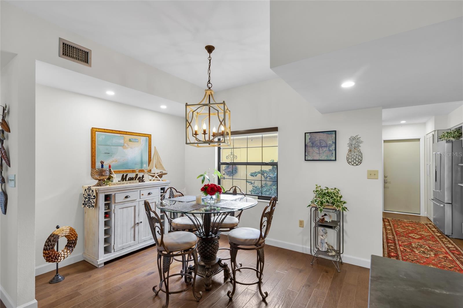 1111 LAKESHORE DR #A3, EUSTIS, FL, 32726