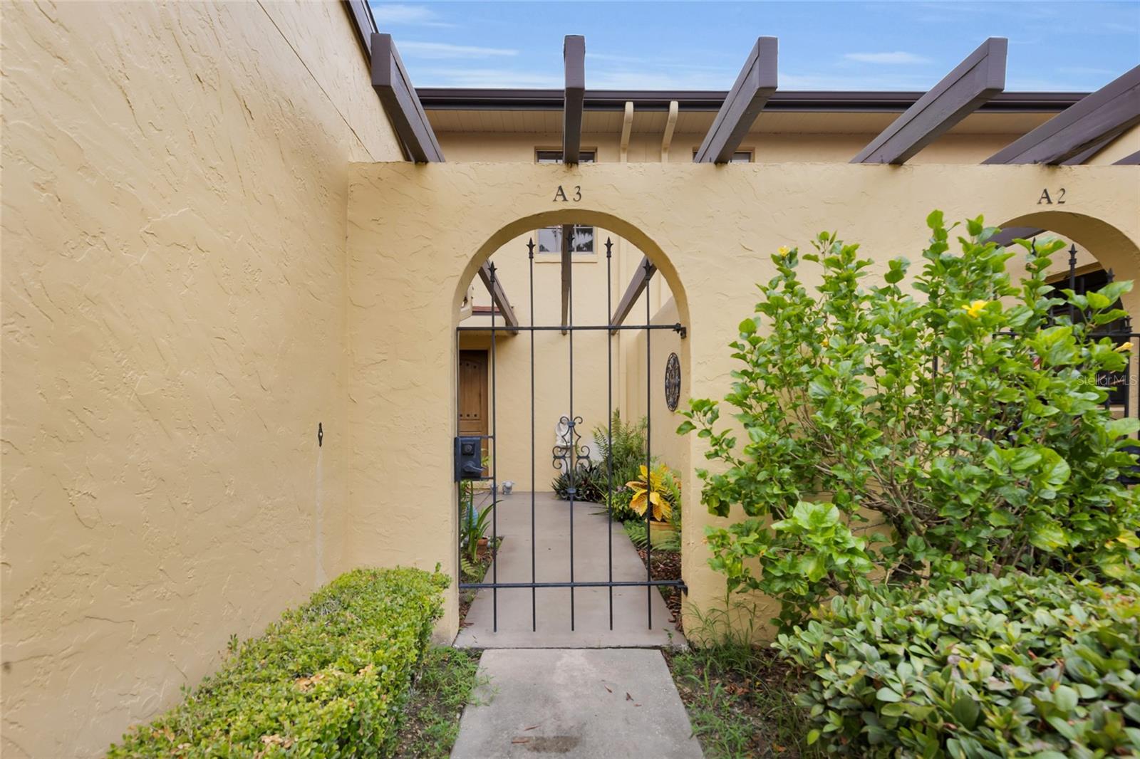 1111 LAKESHORE DR #A3, EUSTIS, FL, 32726