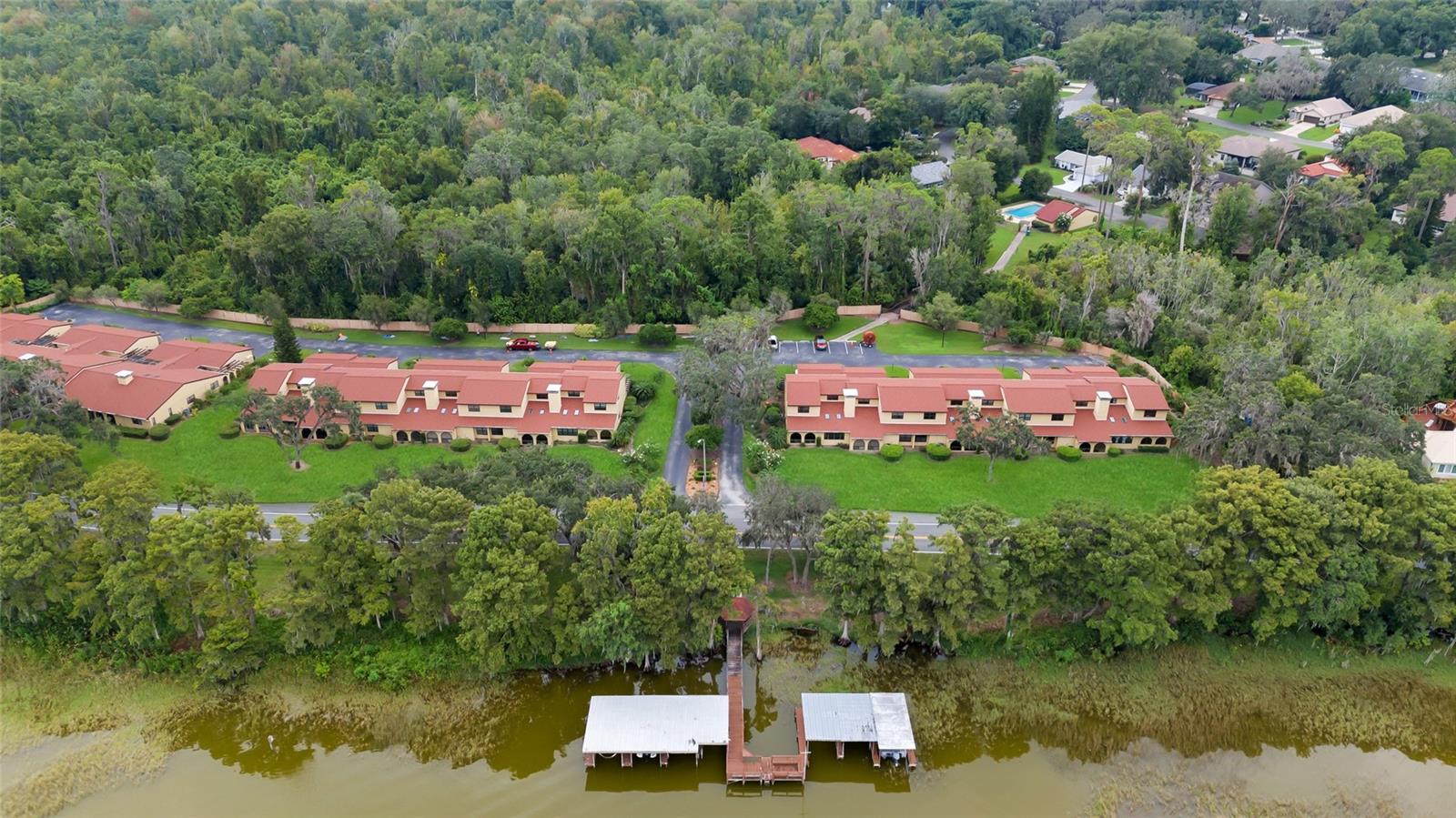 1111 LAKESHORE DR #A3, EUSTIS, FL, 32726