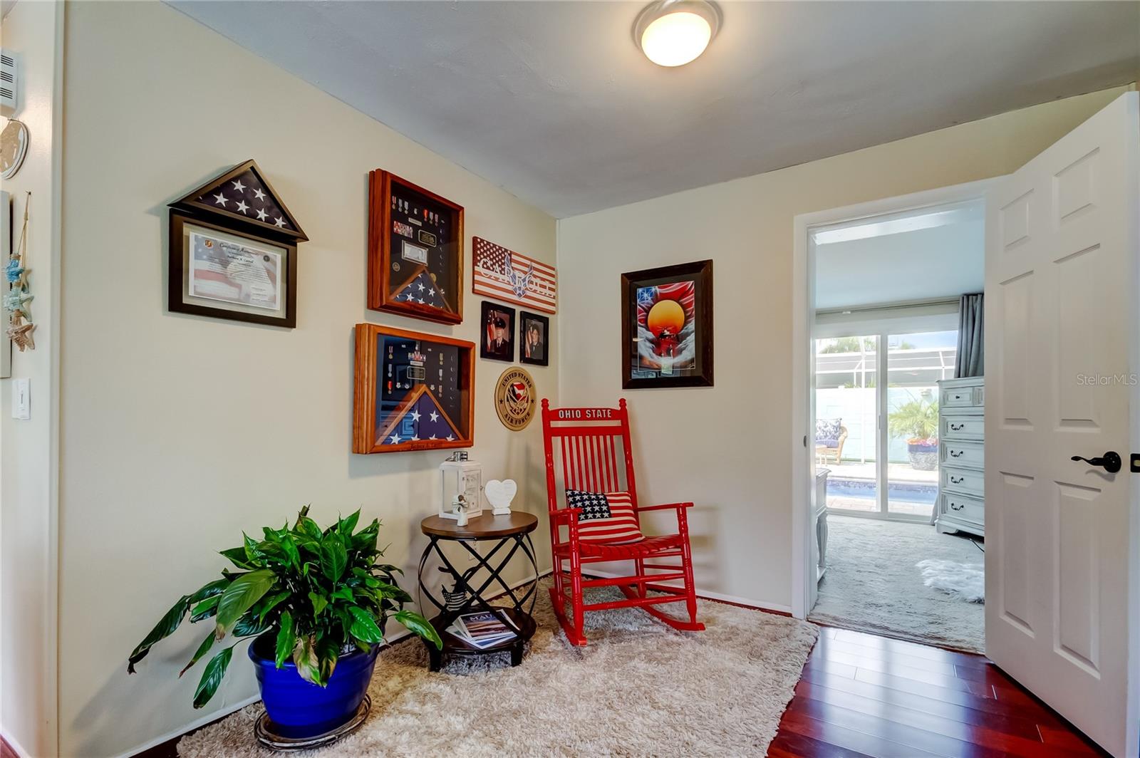 514 E LAKE DR, LARGO, FL, 33771