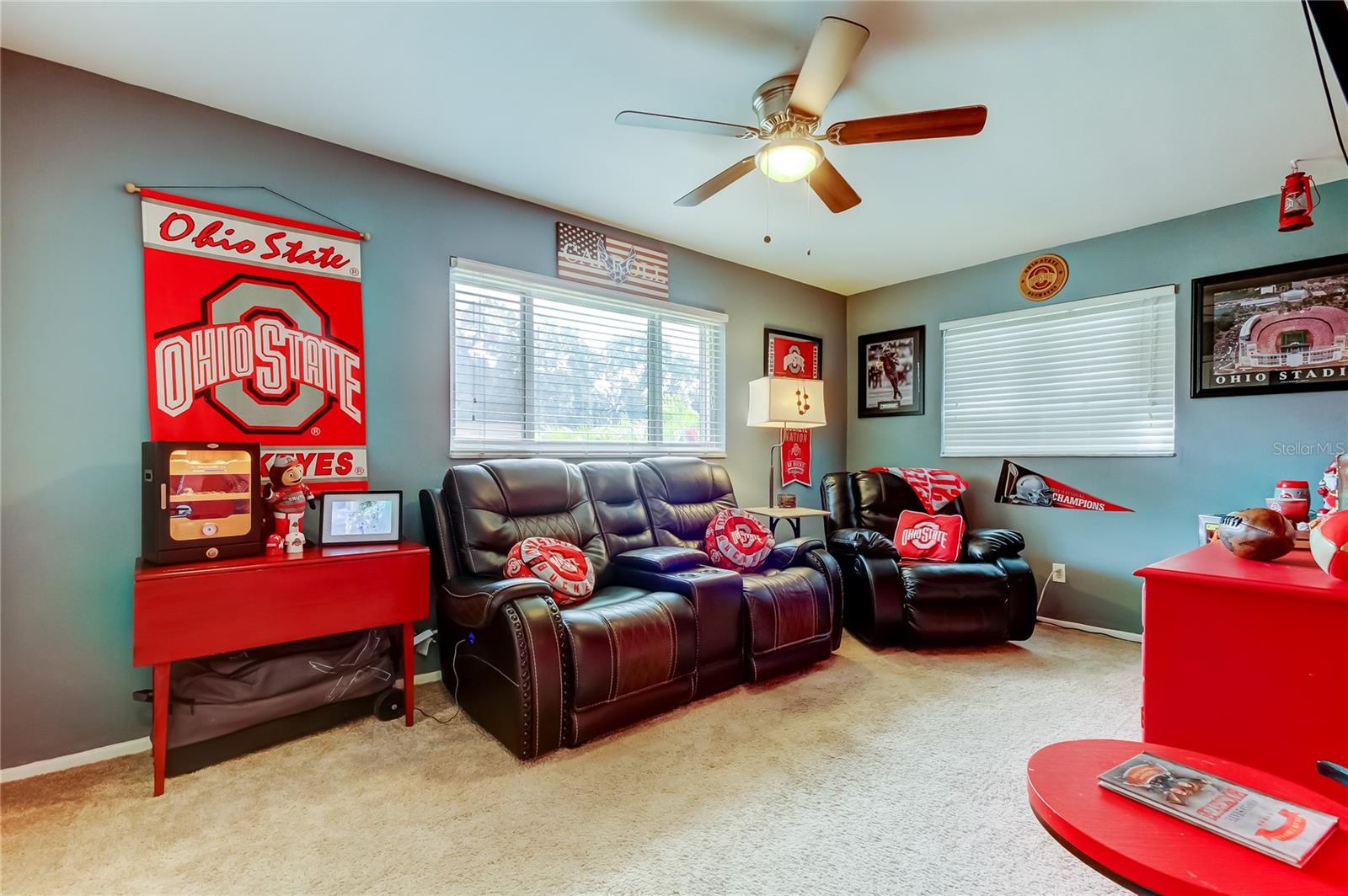 514 E LAKE DR, LARGO, FL, 33771