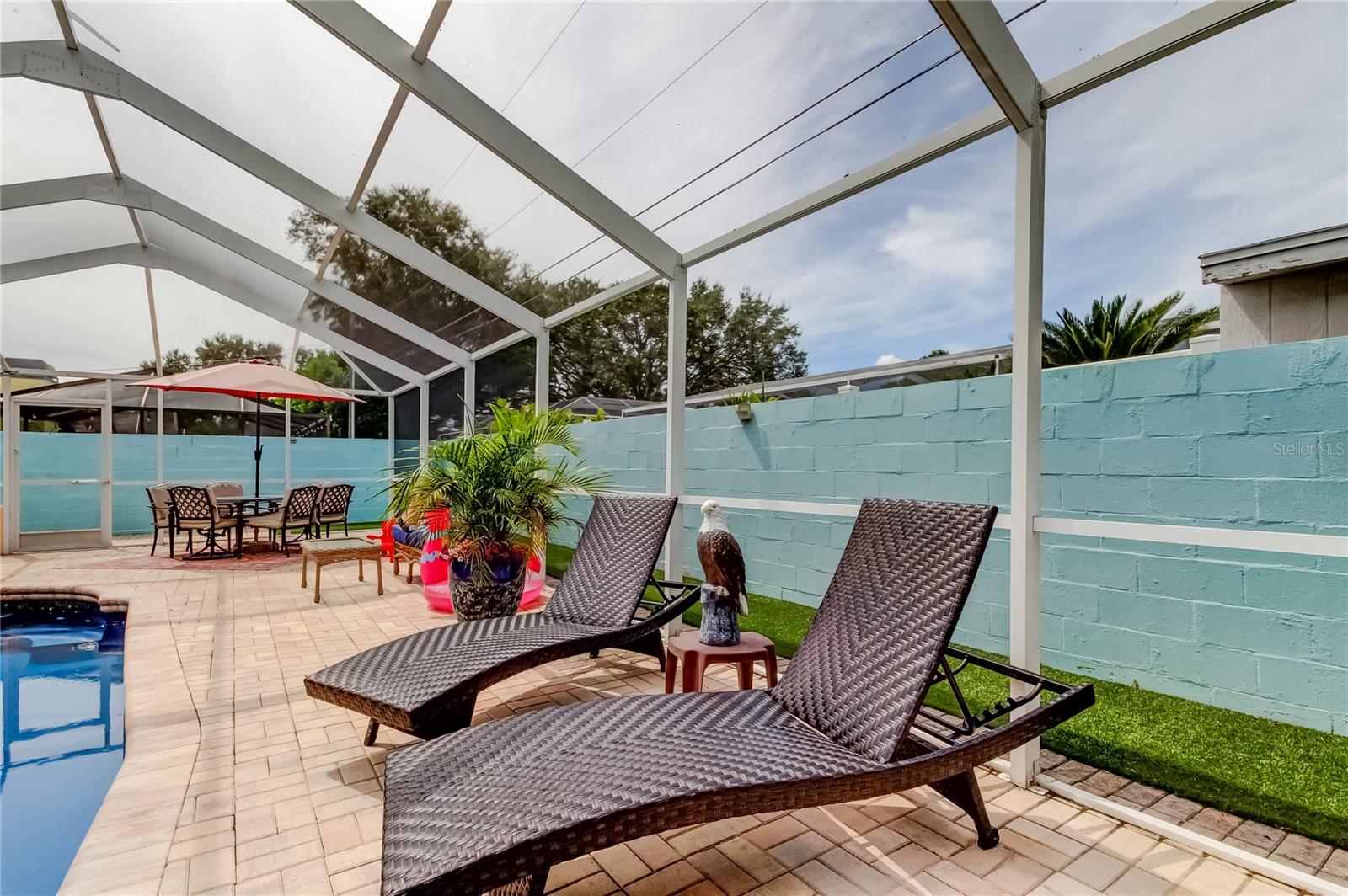 514 E LAKE DR, LARGO, FL, 33771