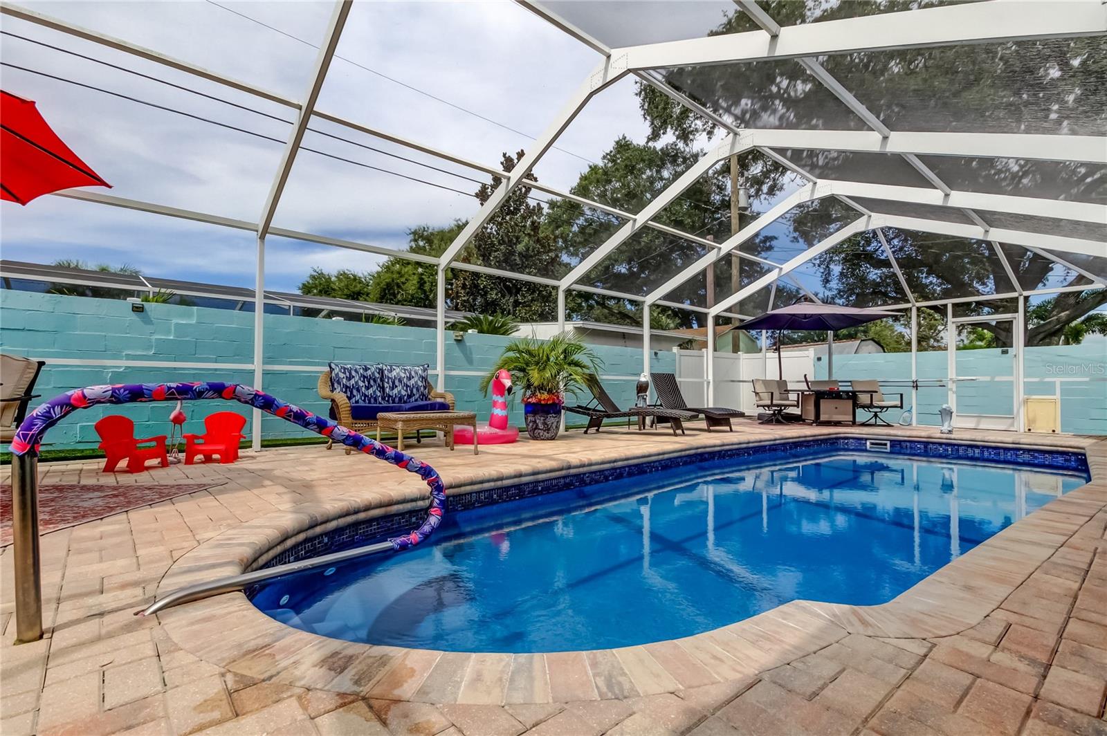 514 E LAKE DR, LARGO, FL, 33771