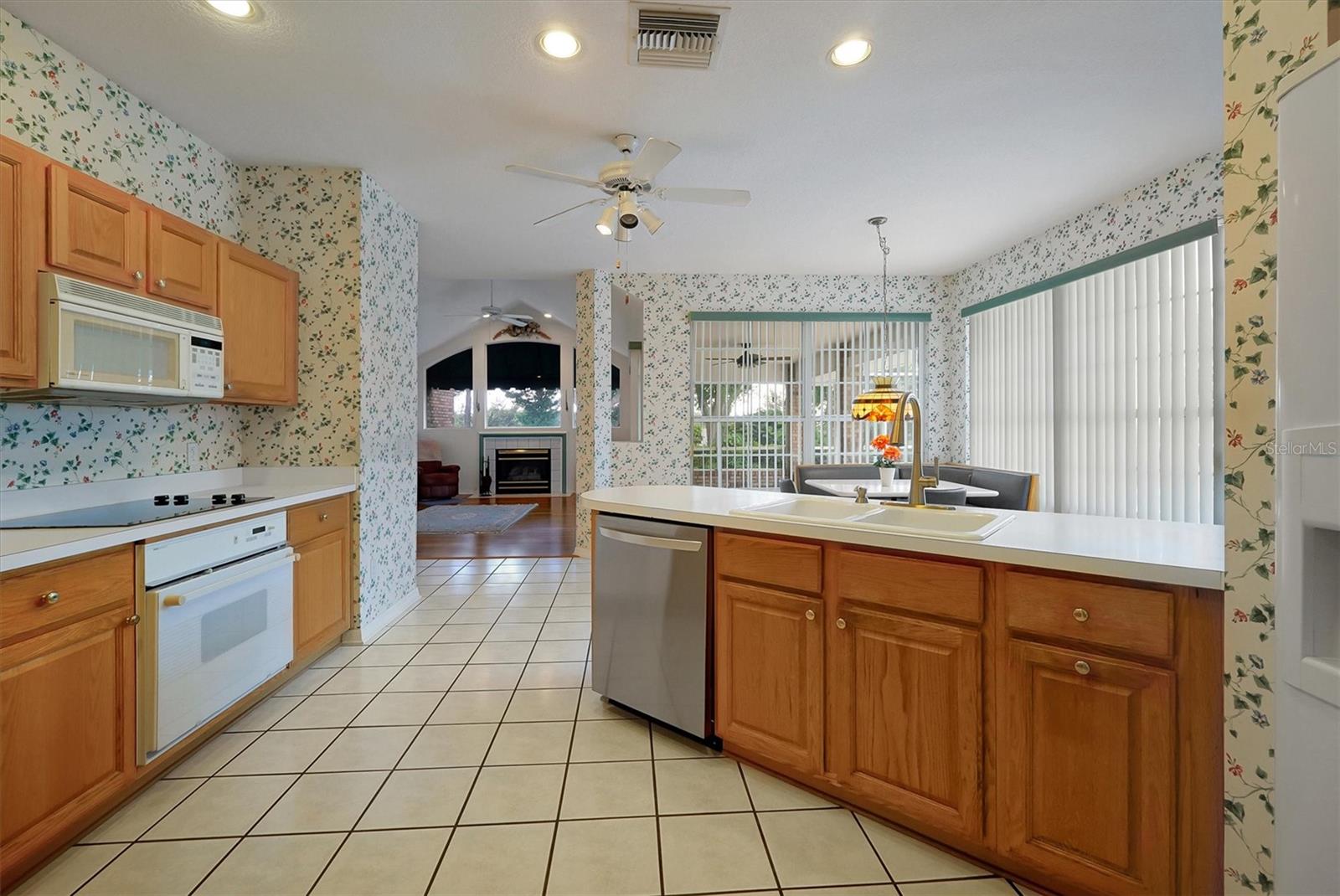 12452 LAKE RIDGE CIR, CLERMONT, FL, 34711