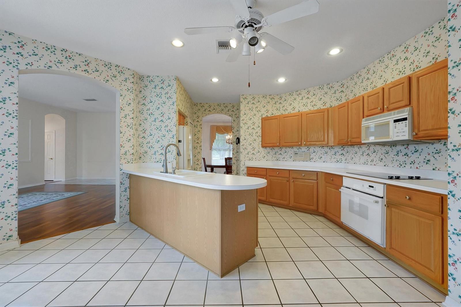 12452 LAKE RIDGE CIR, CLERMONT, FL, 34711