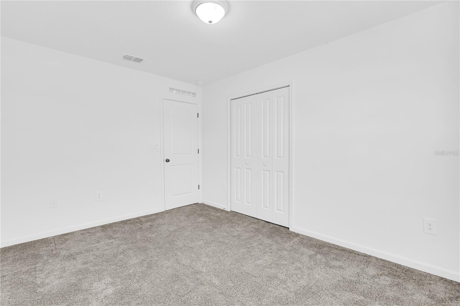 1021 WATERFALL BLVD, DAVENPORT, FL, 33837