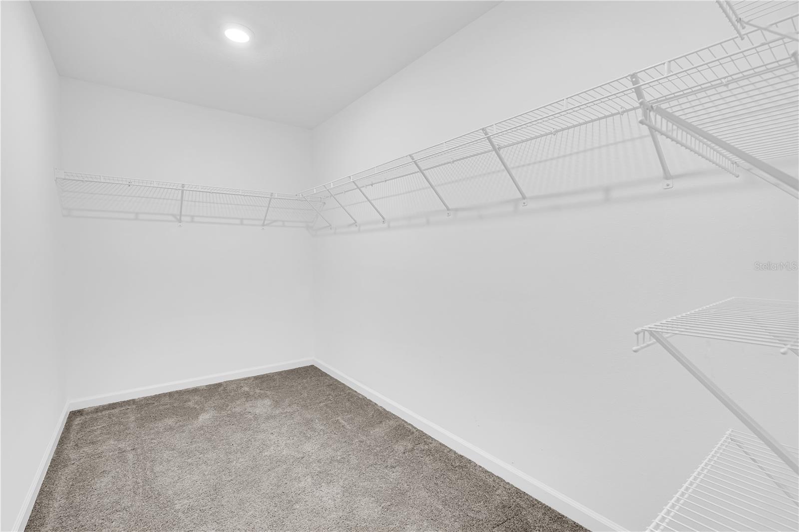 1021 WATERFALL BLVD, DAVENPORT, FL, 33837