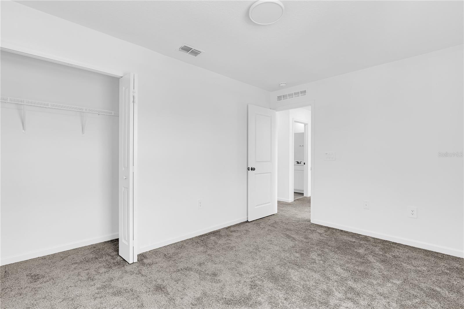 1021 WATERFALL BLVD, DAVENPORT, FL, 33837