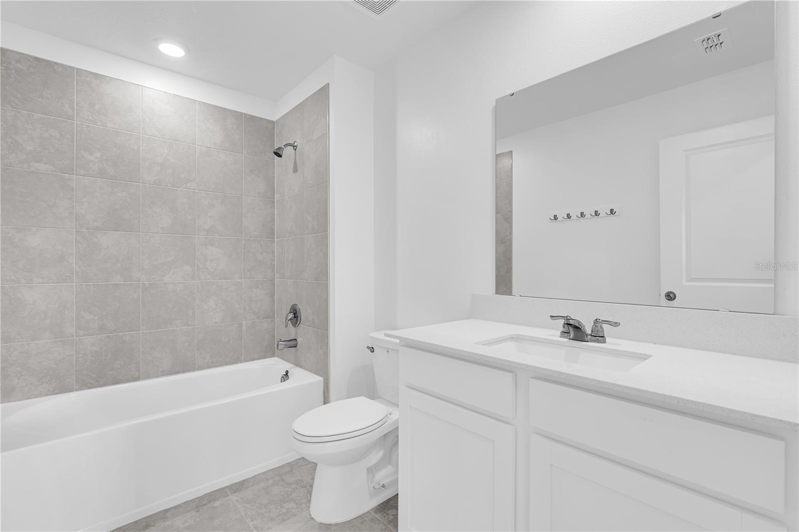 1021 WATERFALL BLVD, DAVENPORT, FL, 33837