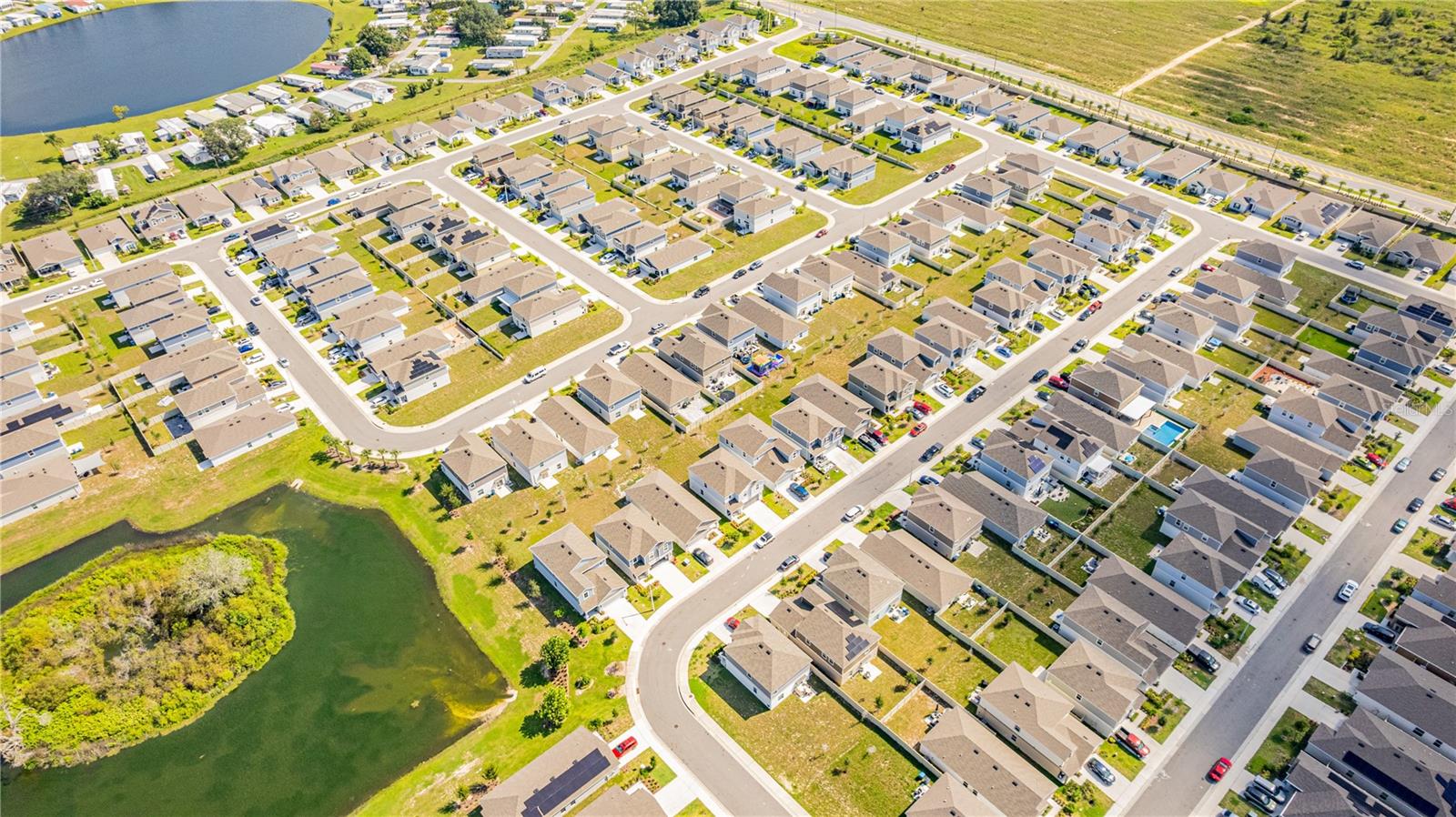 1021 WATERFALL BLVD, DAVENPORT, FL, 33837