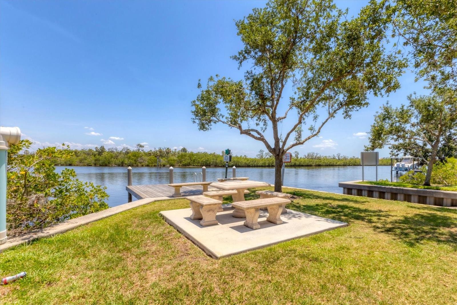 A4663241 Property Photo