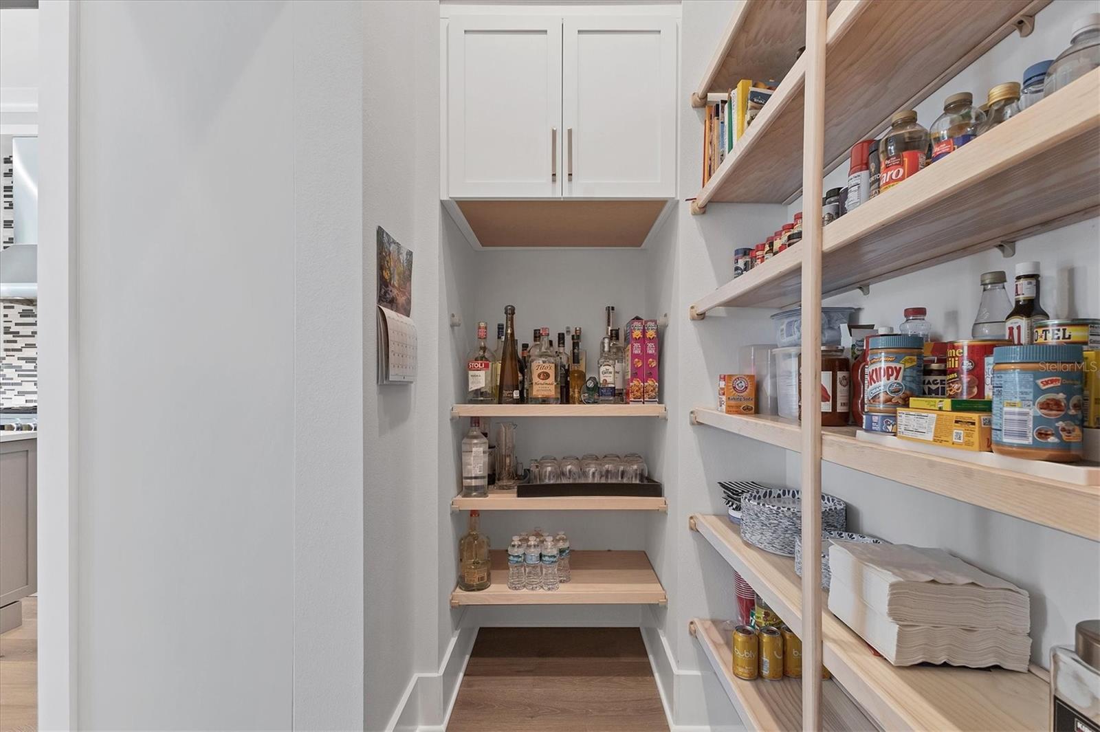 A4663241 Property Photo