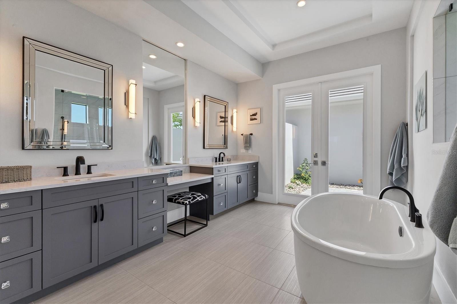 A4663241 Property Photo