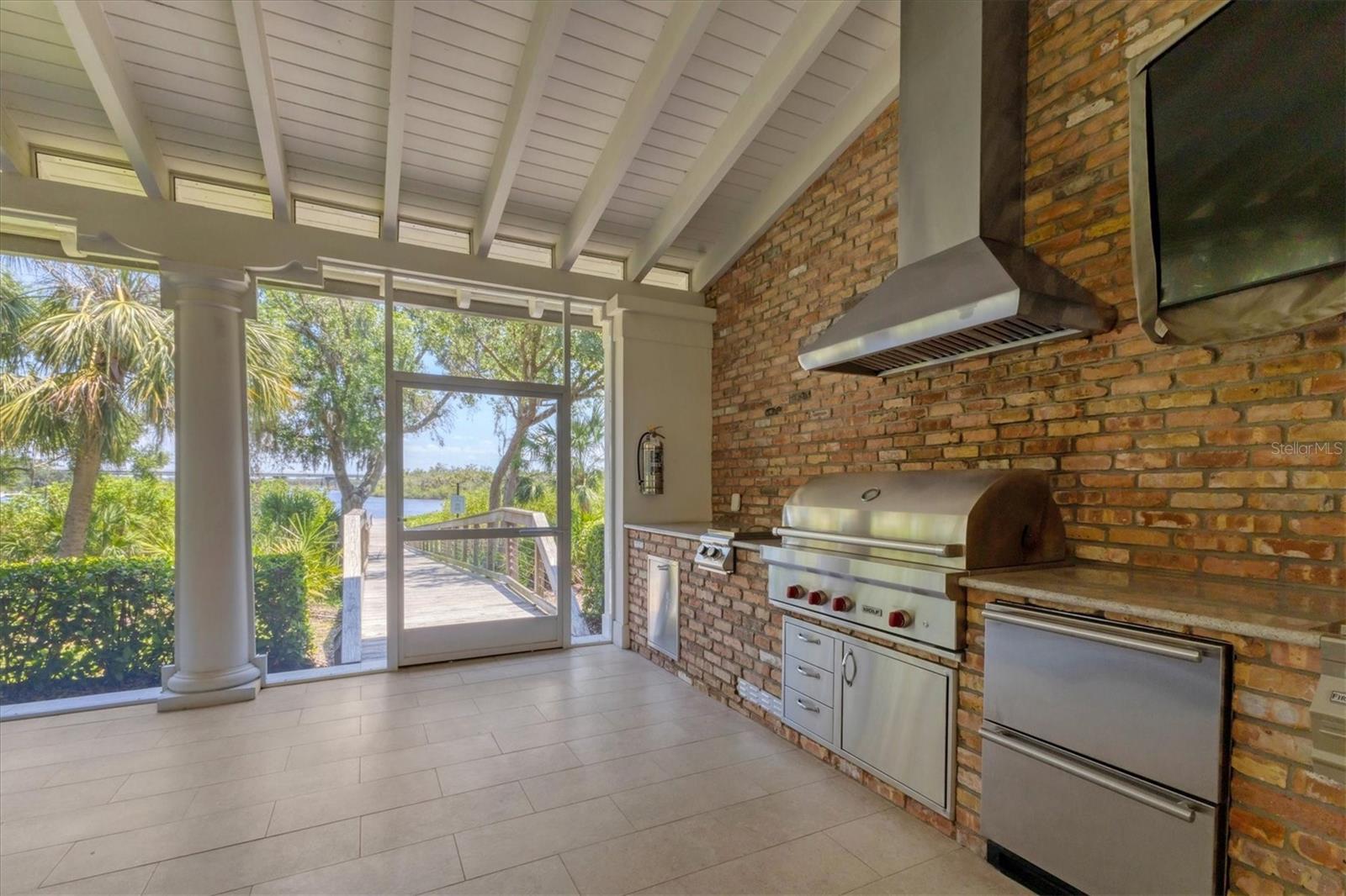 A4663241 Property Photo