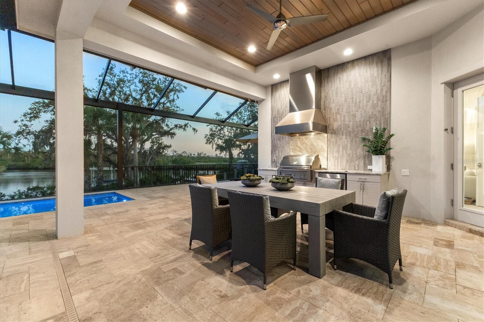 A4663241 Property Photo