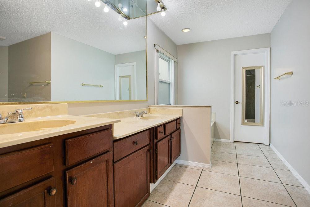 681 STARSTONE DR, LAKE MARY, FL, 32746