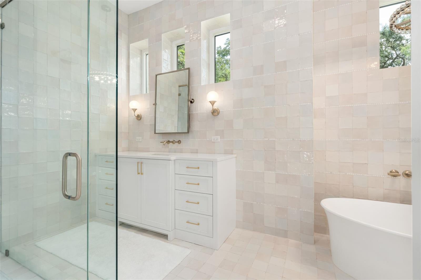 GC533560 Property Photo