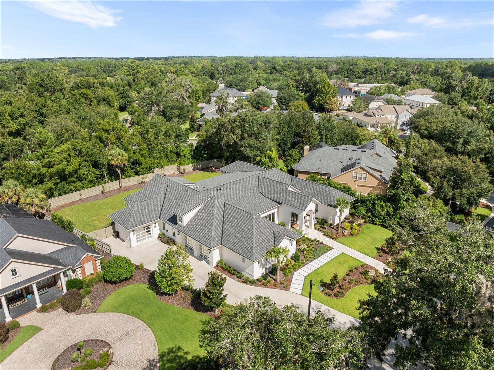 GC533560 Property Photo