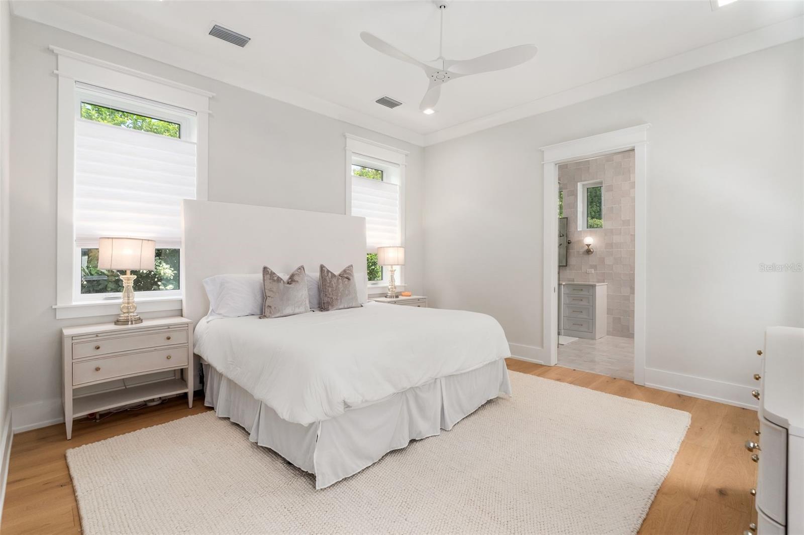 GC533560 Property Photo