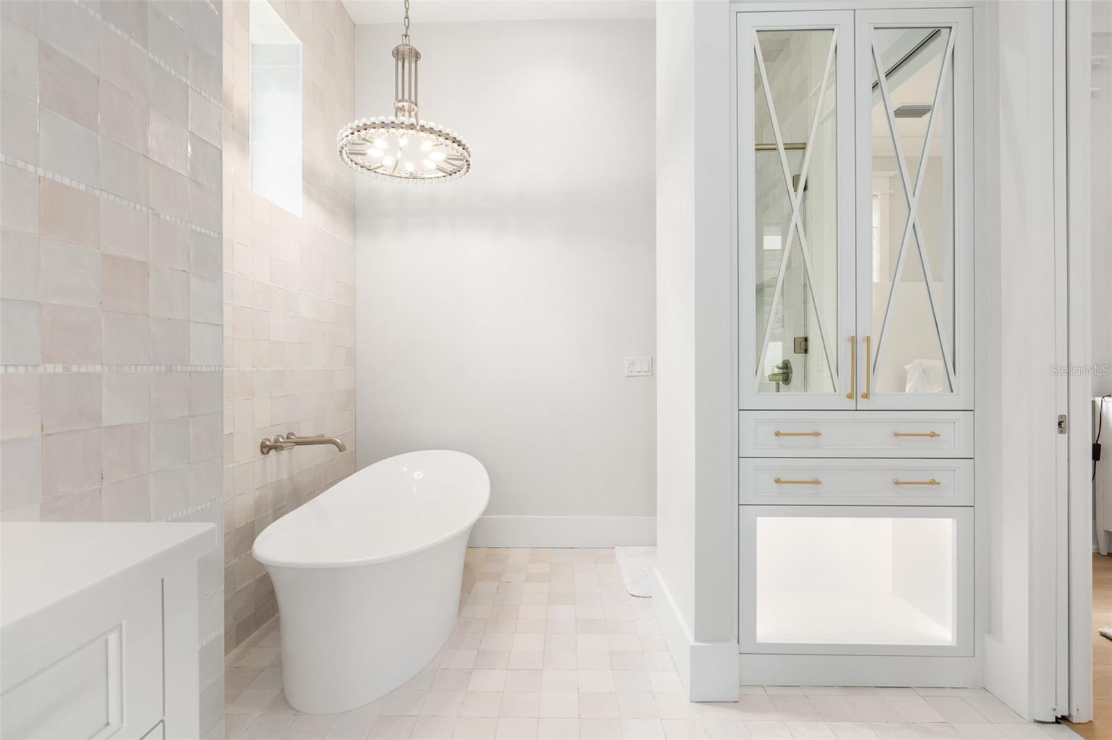 GC533560 Property Photo