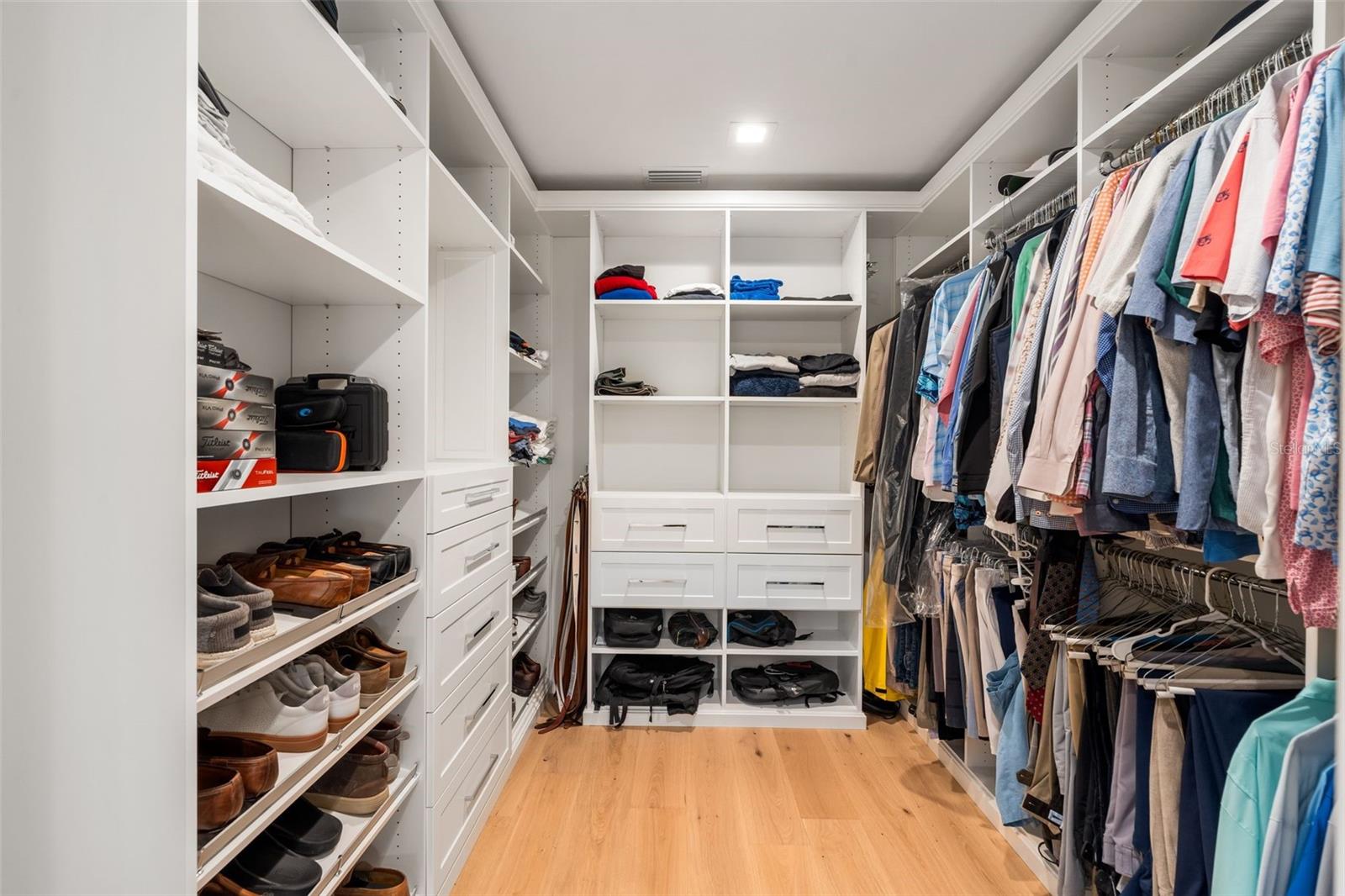 GC533560 Property Photo