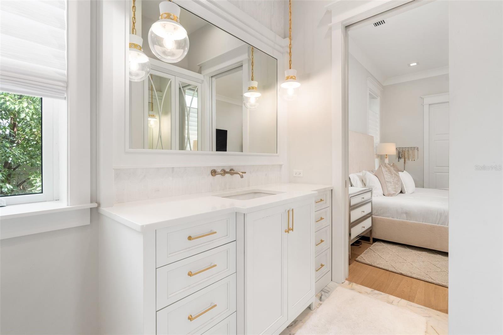 GC533560 Property Photo