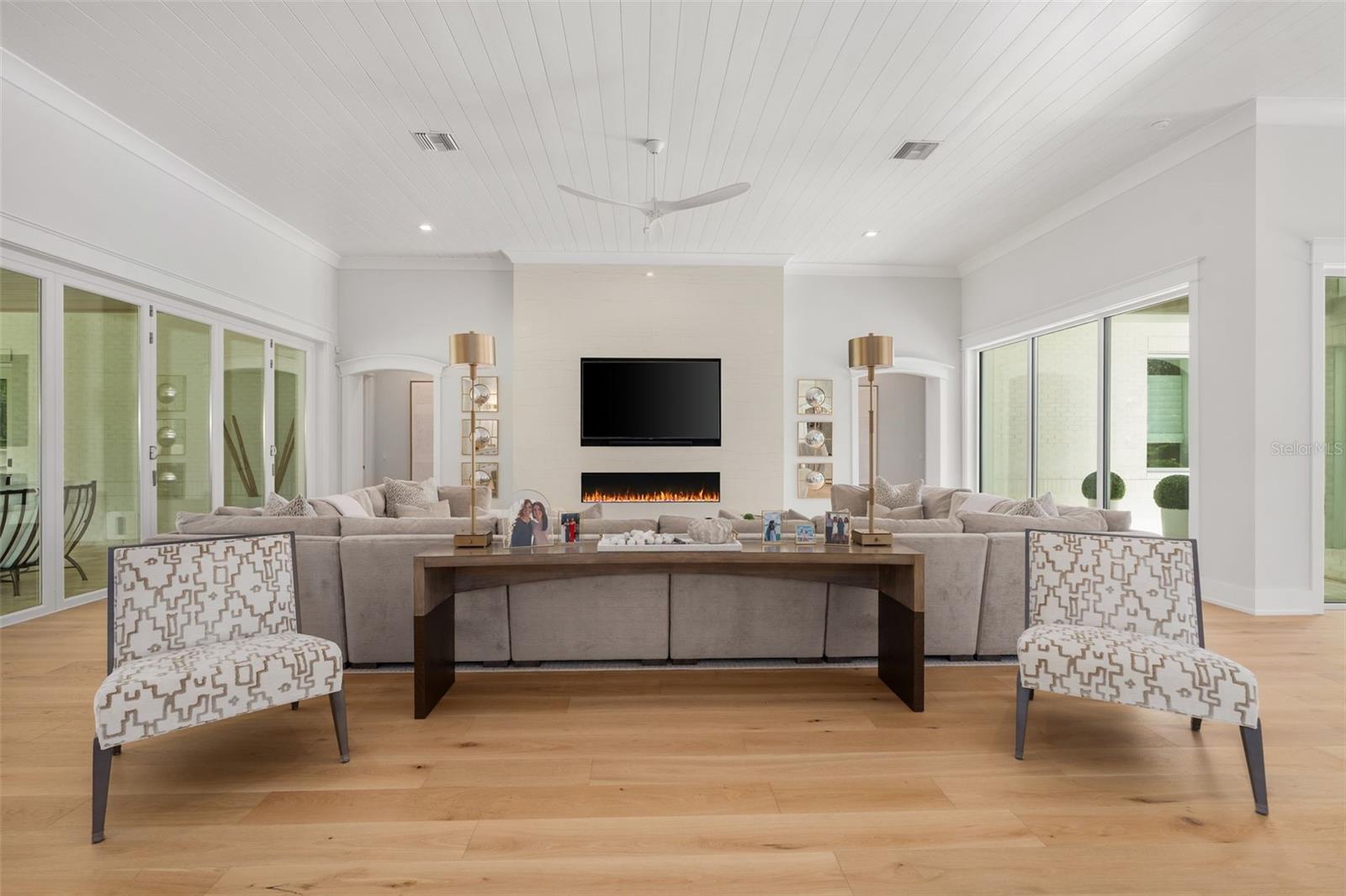 GC533560 Property Photo