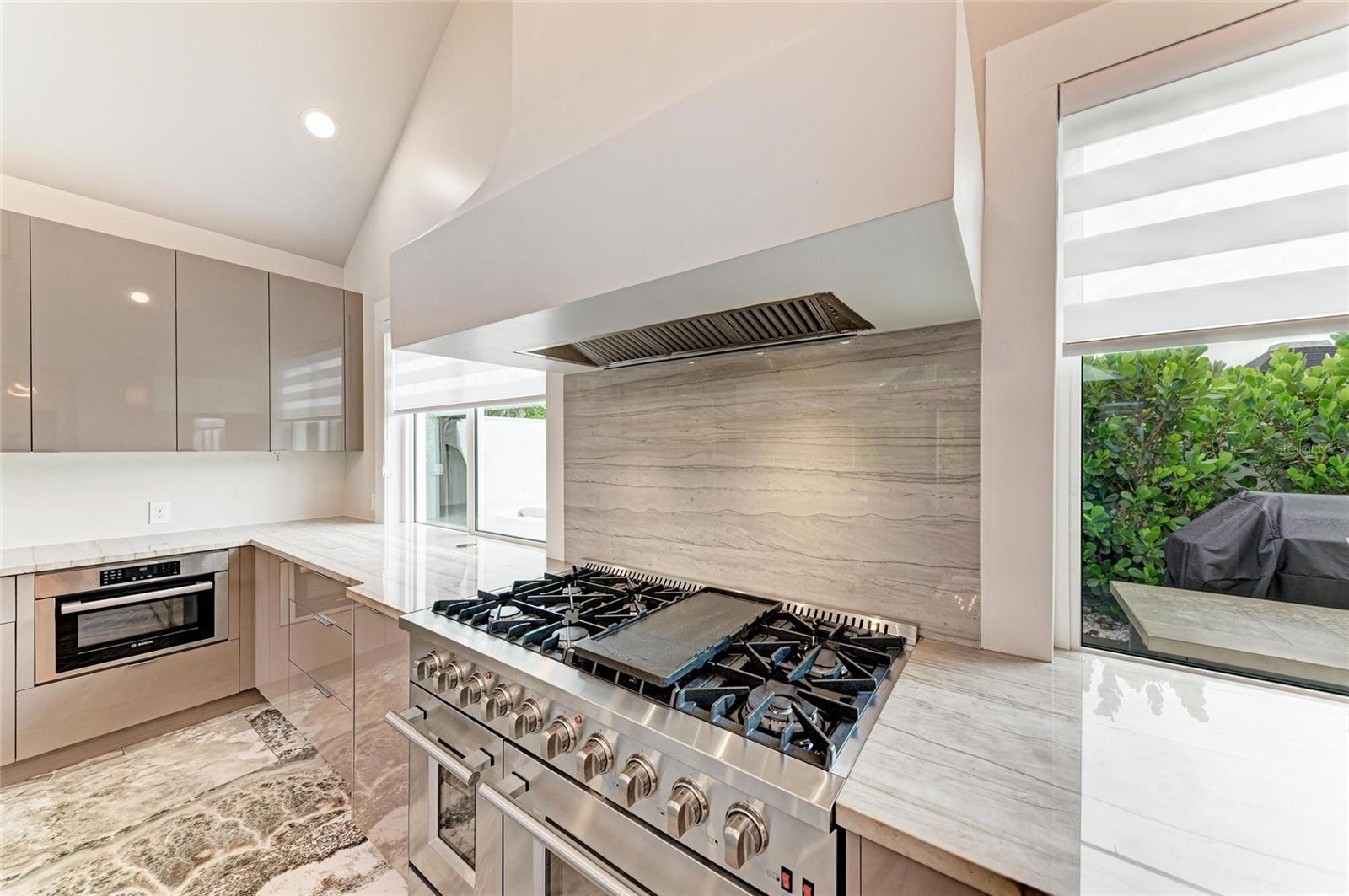 A4663262 Property Photo