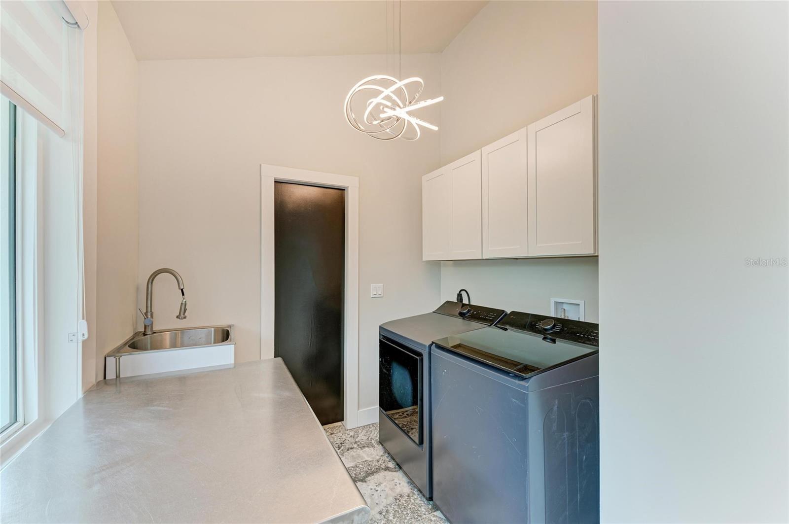 A4663262 Property Photo