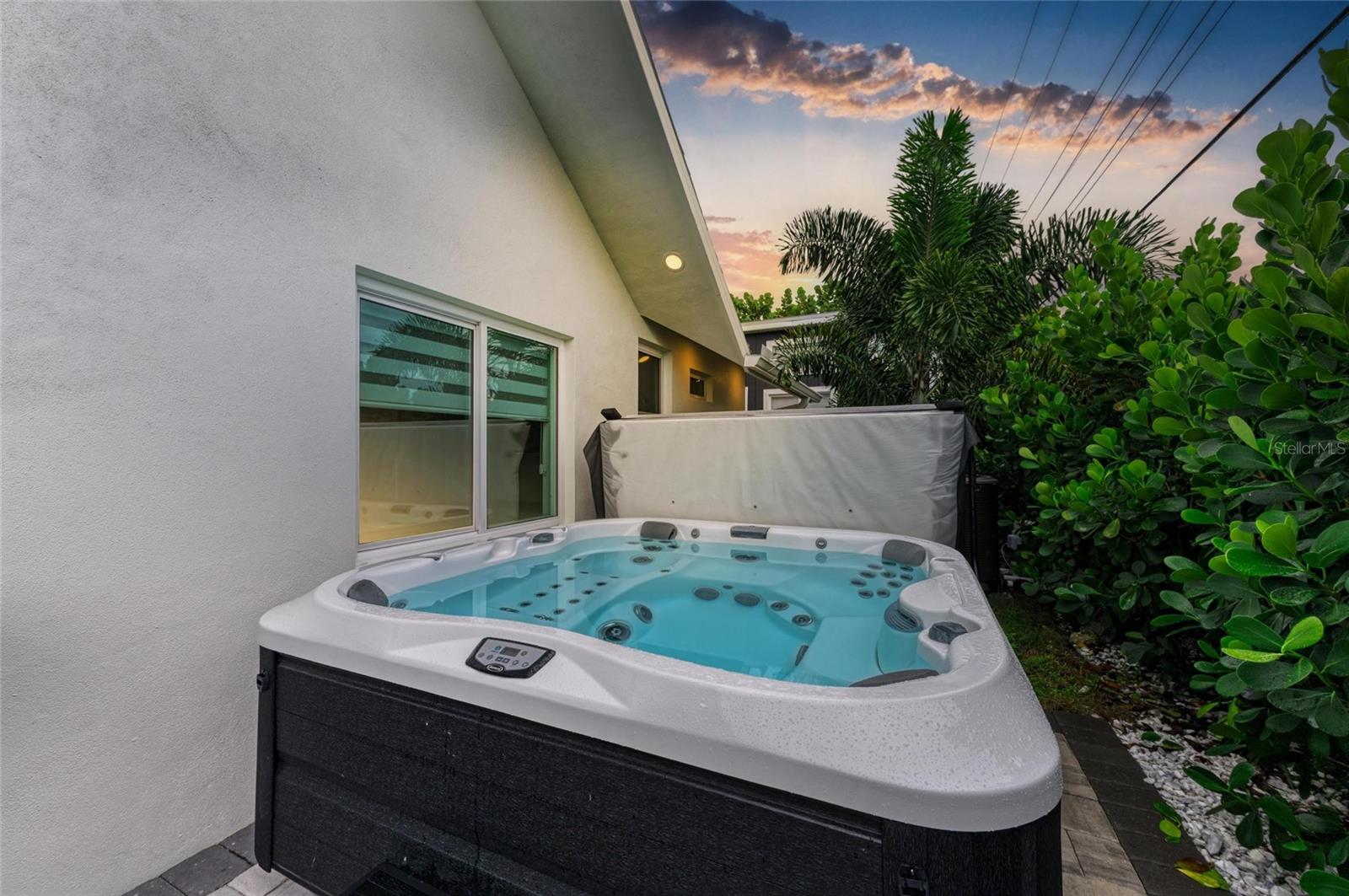 A4663262 Property Photo