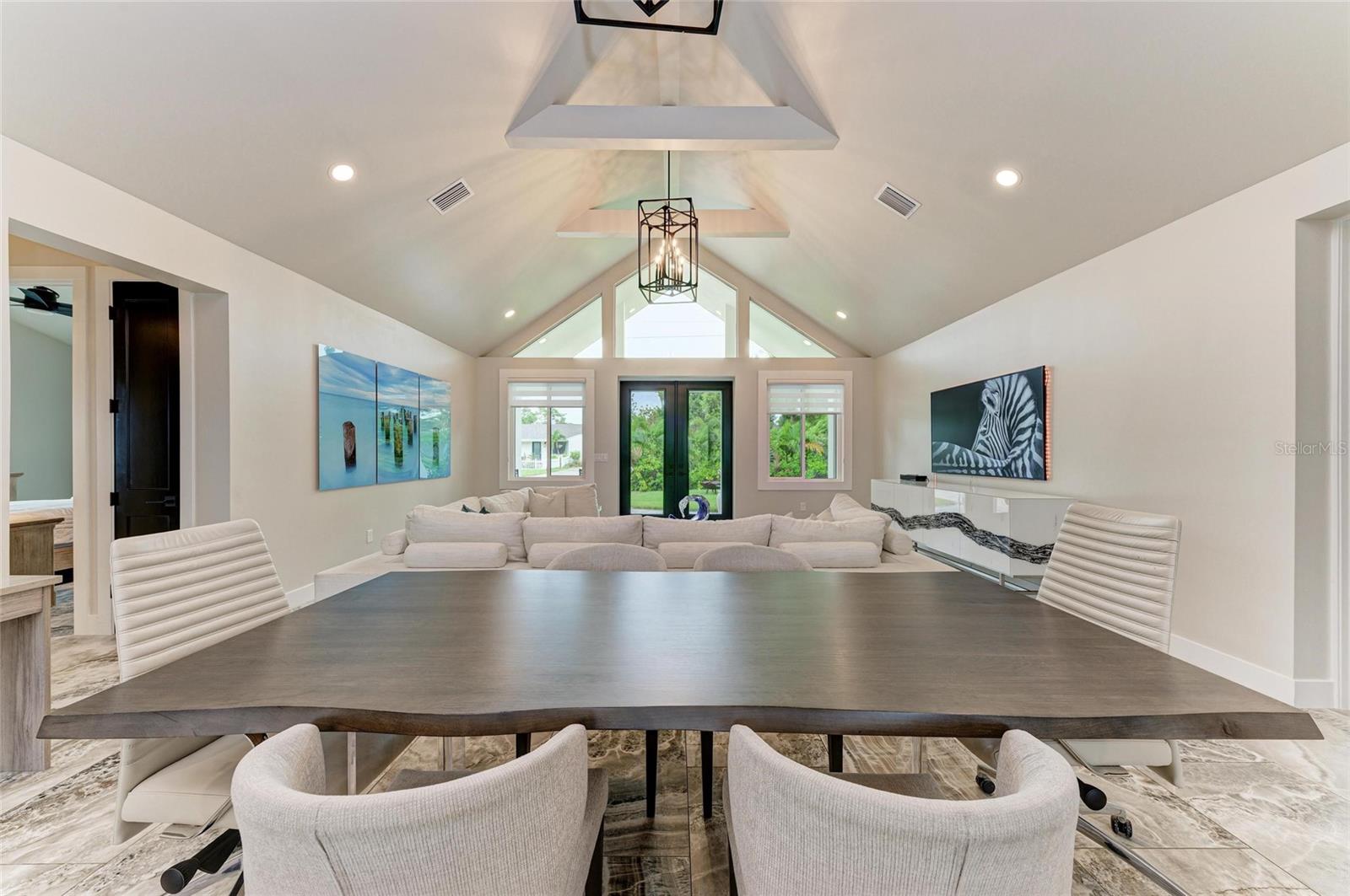A4663262 Property Photo