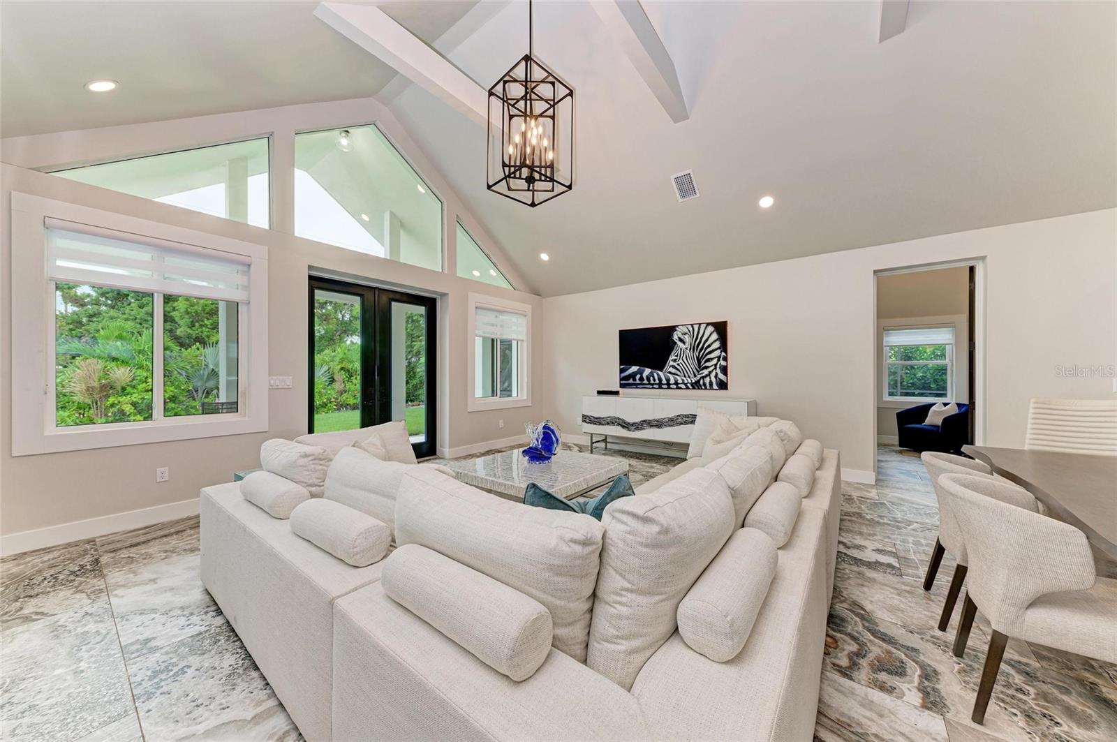 A4663262 Property Photo