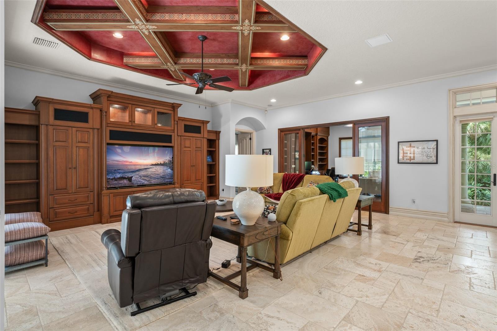 O6339134 Property Photo