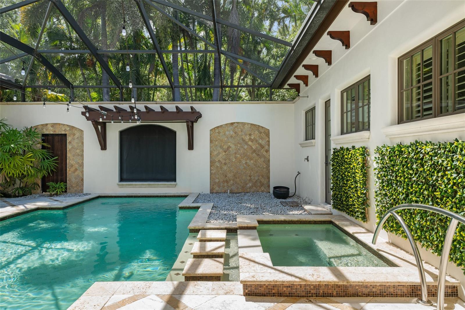 O6339134 Property Photo