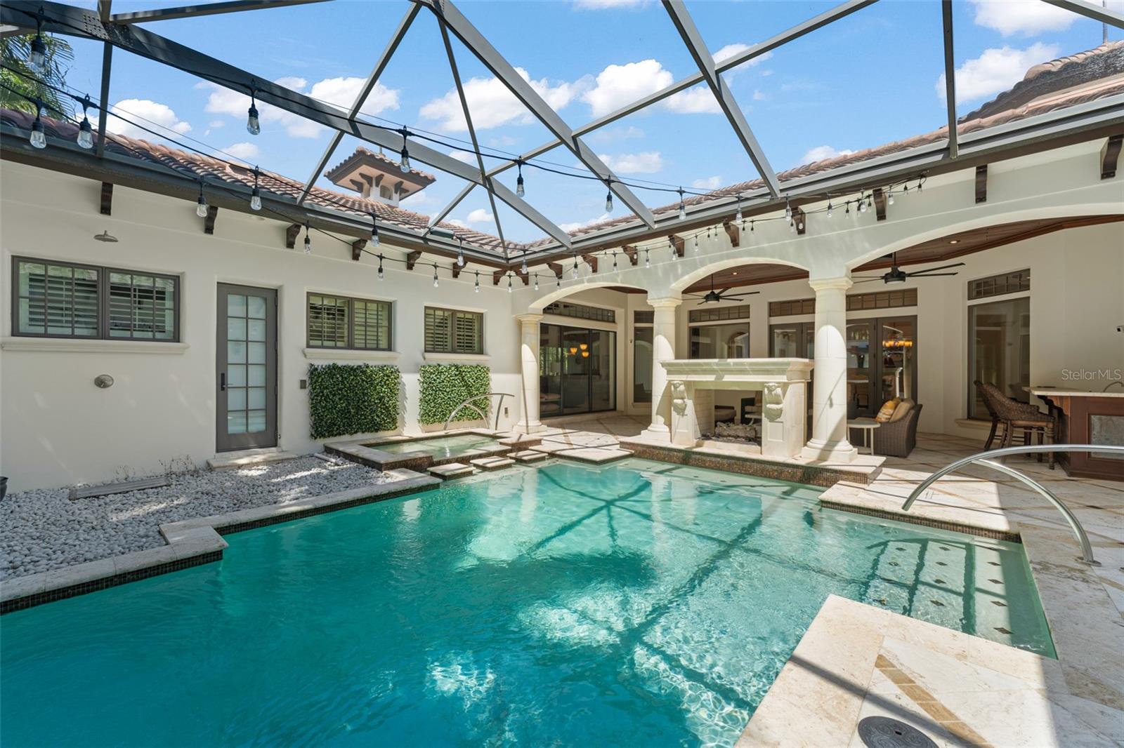 O6339134 Property Photo