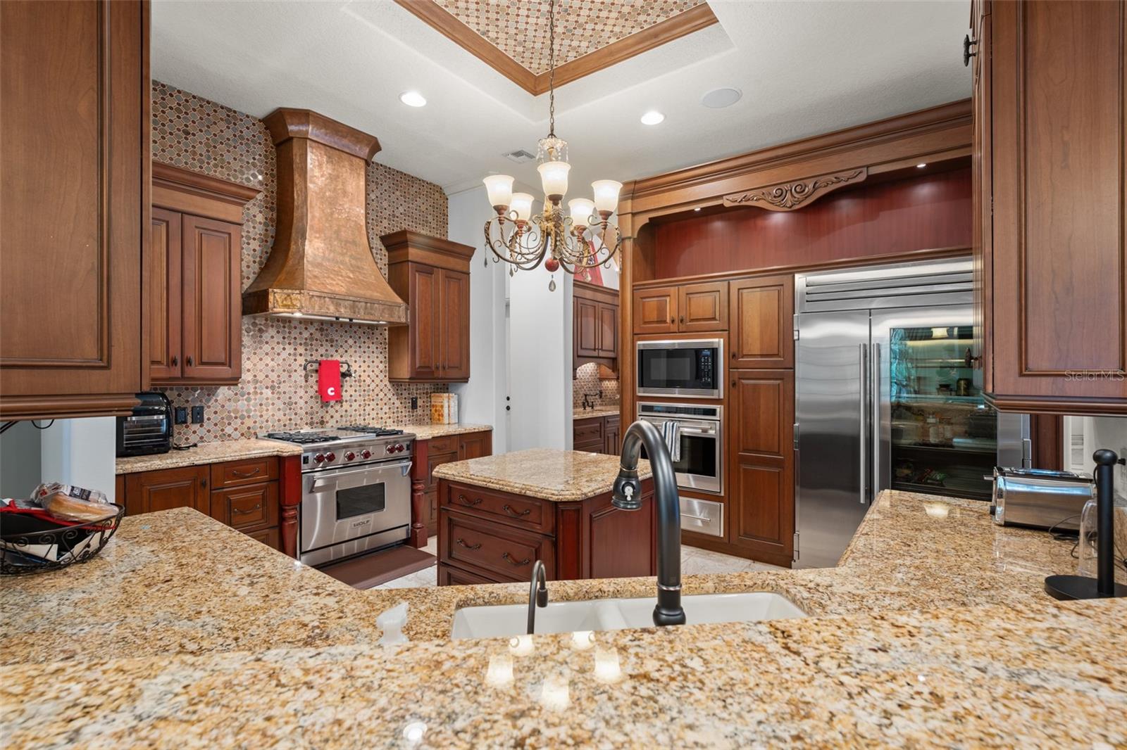 O6339134 Property Photo