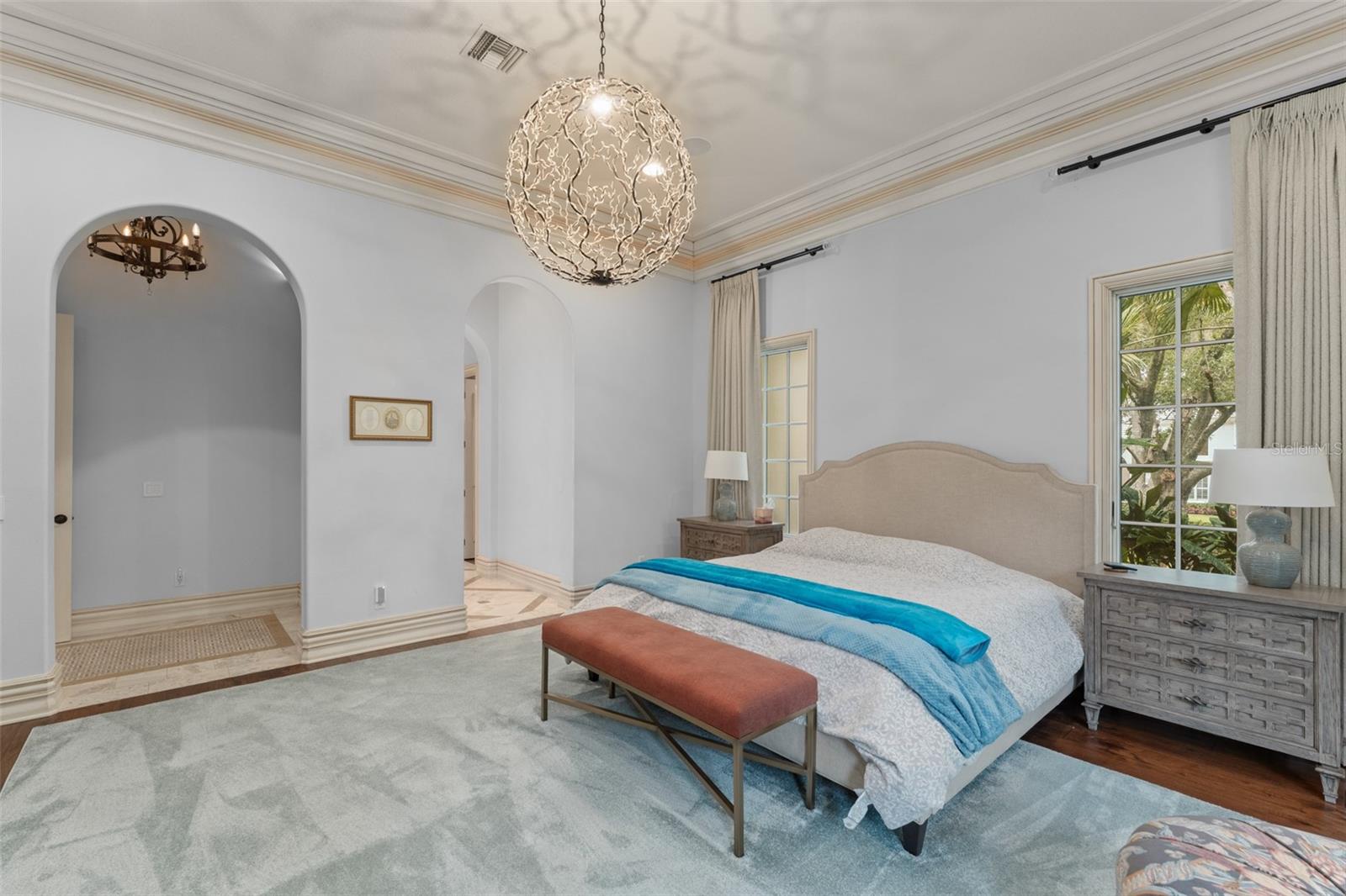 O6339134 Property Photo